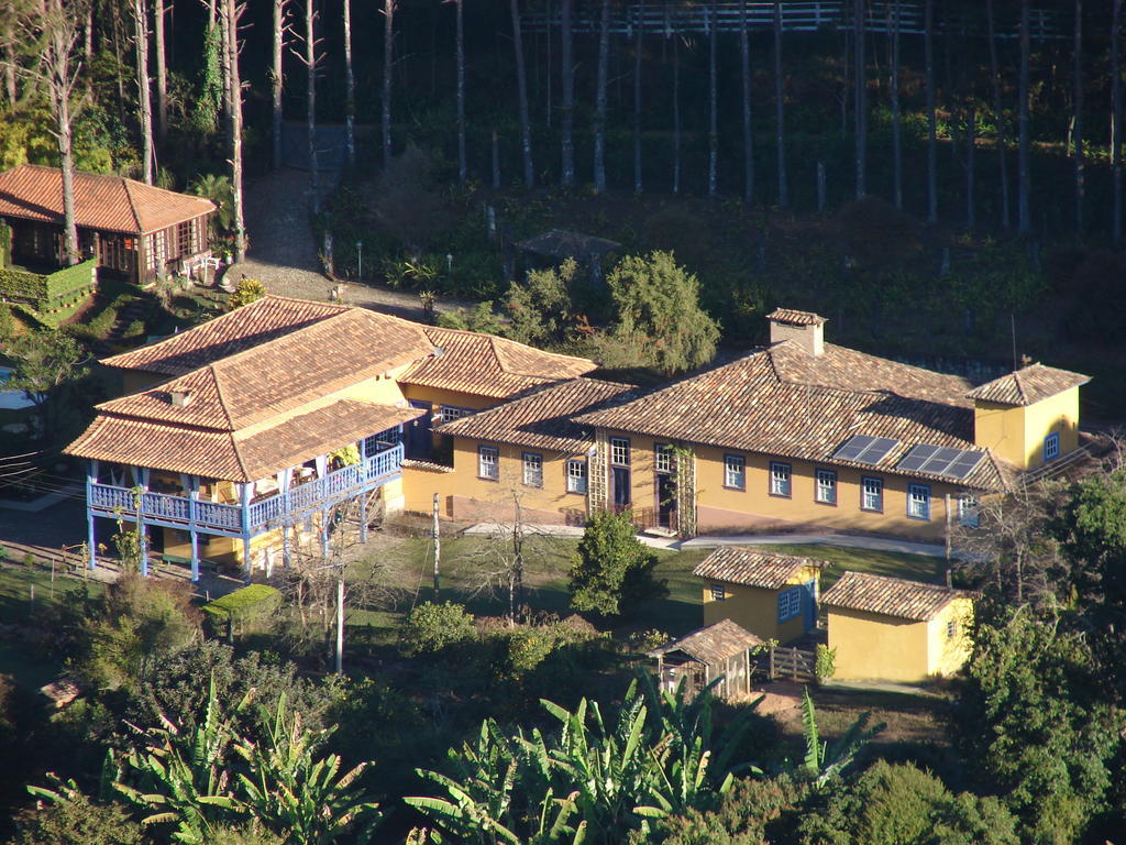 Hotel Fazenda Santa Marina Сантана-дус-Монтис Экстерьер фото